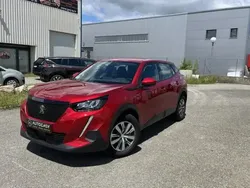 Rouge Utilisé 2020 Peugeot 2008 Active SUV | 12 490 € (Prix juste)