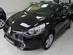 Noir Utilisé 2016 Renault Clio GrandTour Intens Break | 9 490 € (Prix juste)