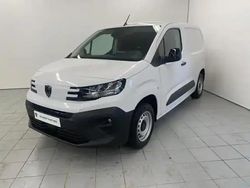 Blanc Nouvelle 2025 Peugeot Partner Premium Van | 22 790 € (Prix juste)
