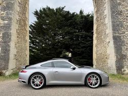 Argent Utilisé 2016 Porsche 911 Carrera S Coupé | 99 790 € (Prix juste)