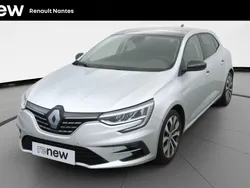 Gris Utilisé 2024 Renault Mégane IV Techno Berline | 24 995 € (Prix assez cher)