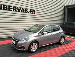Utilisé 2019 Peugeot 208 Signature Sky Citadine | 9 590 € (Prix juste)