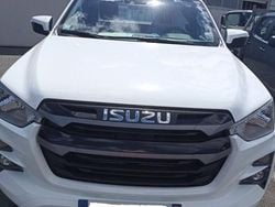 Utilisé 2024 Isuzu D-Max Pick-up | 37 800 € (Prix juste)