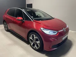Utilisé 2023 VW ID.3 Pro Performance Citadine | 28 970 € (Prix juste)