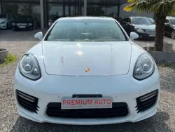 Blanc Utilisé 2014 Porsche Panamera GTS Berline | 49 990 €
