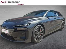 Gris daytona nacré Utilisé 2025 Audi e-tron S-Line SUV | 109 900 €