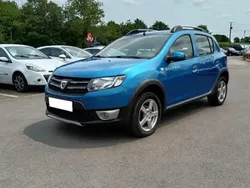 Bleu Utilisé 2014 Dacia Sandero Prestige Citadine | 8 990 € (Prix assez cher)