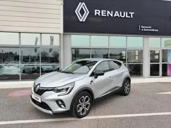 Utilisé 2024 Renault Captur Techno SUV | 20 590 € (Prix juste)