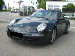 Noir Utilisé 2005 Porsche 911 Carrera 4 Coupé | 55 800 € (Bon prix)