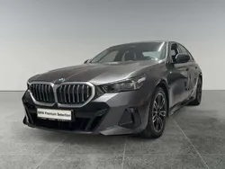 Noir Utilisé 2024 BMW 520 Sport Line Berline | 55 282 € (Super prix)