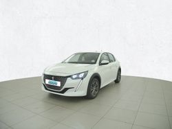 Blanc Utilisé 2021 Peugeot e-208 Business-Line Citadine | 13 990 € (Prix juste)