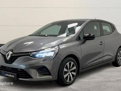 Gris Utilisé 2023 Renault Clio V Equilibre Berline | 16 499 € (Prix juste)