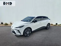 Blanc Utilisé 2024 MG MG4 EV Luxury Citadine | 28 390 € (Prix juste)