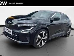 Noir Utilisé 2022 Renault Mégane Techno Berline | 23 499 € (Bon prix)