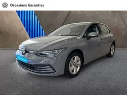 Gris Utilisé 2024 VW Golf VIII Life Berline | 26 790 € (Prix juste)