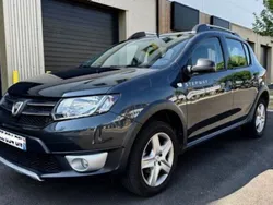 Gris Utilisé 2016 Dacia Sandero Prestige Citadine | 8 990 € (Prix juste)