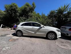 Blanc Utilisé 2017 Mercedes 180 Berline | 19 500 € (Prix juste)