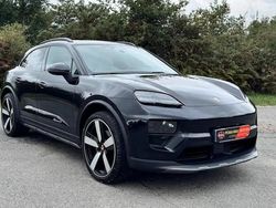 Noir Utilisé 2024 Porsche Macan SUV | 89 900 €