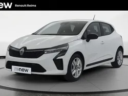 Blanc Utilisé 2024 Renault Clio V Evolution Citadine | 17 499 € (Prix juste)
