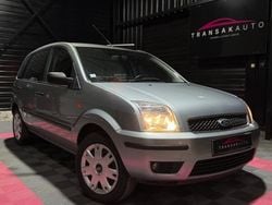 Utilisé 2005 Ford Fusion Monospace | 4 990 €