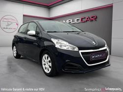 Gris Utilisé 2016 Peugeot 208 Citadine | 7 980 € (Prix juste)