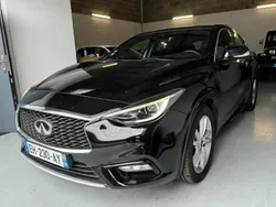 Utilisé 2016 Infiniti Q30 Premium Citadine | 15 490 € (Prix assez cher)