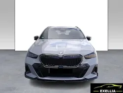 Gris Utilisé 2024 BMW 540 Performance Break | 96 900 €