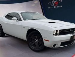 Blanc Occasion 2016 Dodge Challenger Coupé | 22 999 € (Prix juste)