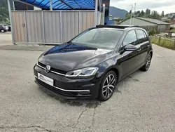 Noir Utilisé 2017 VW Golf VII Sound Berline | 22 980 € (Prix assez cher)
