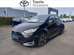 Utilisé 2024 Toyota Yaris Hybrid Design Berline | 21 990 € (Prix juste)