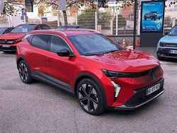 Rouge Occasion 2025 Renault Scénic Techno Monospace | 45 890 € (Prix juste)