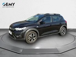 Noir Utilisé 2024 Dacia Sandero Expression Citadine | 16 990 € (Prix juste)