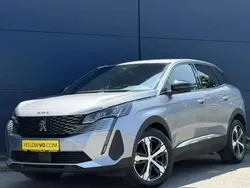 Gris Utilisé 2024 Peugeot 3008 Allure SUV | 26 990 € (Prix juste)