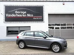 Gris Utilisé 2023 Skoda Kamiq Ambition SUV | 20 990 € (Prix juste)