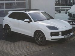 Utilisé 2024 Porsche Cayenne SUV | 82 999 €
