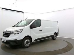 Blanc Nouvelle 2025 Renault Trafic Van | 31 890 € (Prix juste)