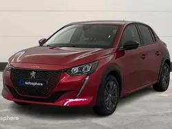 Utilisé 2022 Peugeot e-208 Allure Citadine | 18 299 € (Prix juste)