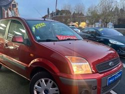 Occasion 2008 Ford Fusion Monospace | 2 990 €