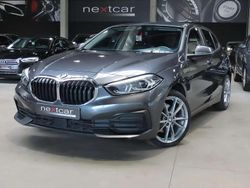 Gris Utilisé 2021 BMW 116 Sport Line Citadine | 16 990 € (Bon prix)