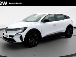 Blanc Utilisé 2024 Renault Mégane Equilibre Berline | 20 990 € (Bon prix)