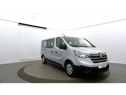 Gris Utilisé 2023 Renault Trafic Zen Van | 33 899 € (Prix juste)