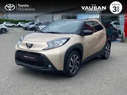 Beige Utilisé 2024 Toyota Aygo Design Citadine | 16 990 € (Bon prix)