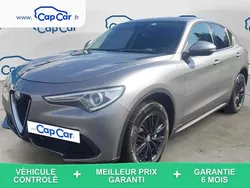 Utilisé 2018 Alfa Romeo Stelvio Super SUV | 21 900 € (Prix cher)