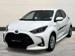 Utilisé 2021 Toyota Yaris Hybrid Business Edition Berline | 18 490 € (Prix juste)