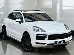 Blanc Utilisé 2018 Porsche Cayenne SUV | 47 990 €