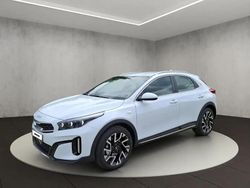 Blanc Nouvelle 2025 Kia XCeed Vision SUV | 29 480 € (Prix juste)