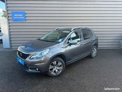 Gris Occasion 2018 Peugeot 2008 Style SUV | 7 990 € (Bon prix)