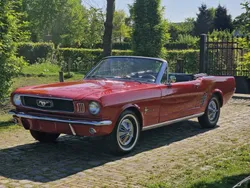 Rouge Utilisé 1966 Ford Mustang Cabriolet | 16 500 €