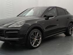 Utilisé 2023 Porsche Cayenne Turbo S SUV | 149 900 € (Bon prix)