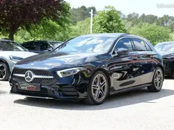 Noir Utilisé 2022 Mercedes A200 AMG line Berline | 30 990 € (Prix juste)